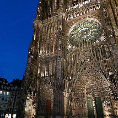 Les Appartements Place De La Cathedrale 斯特拉斯堡 外观 照片