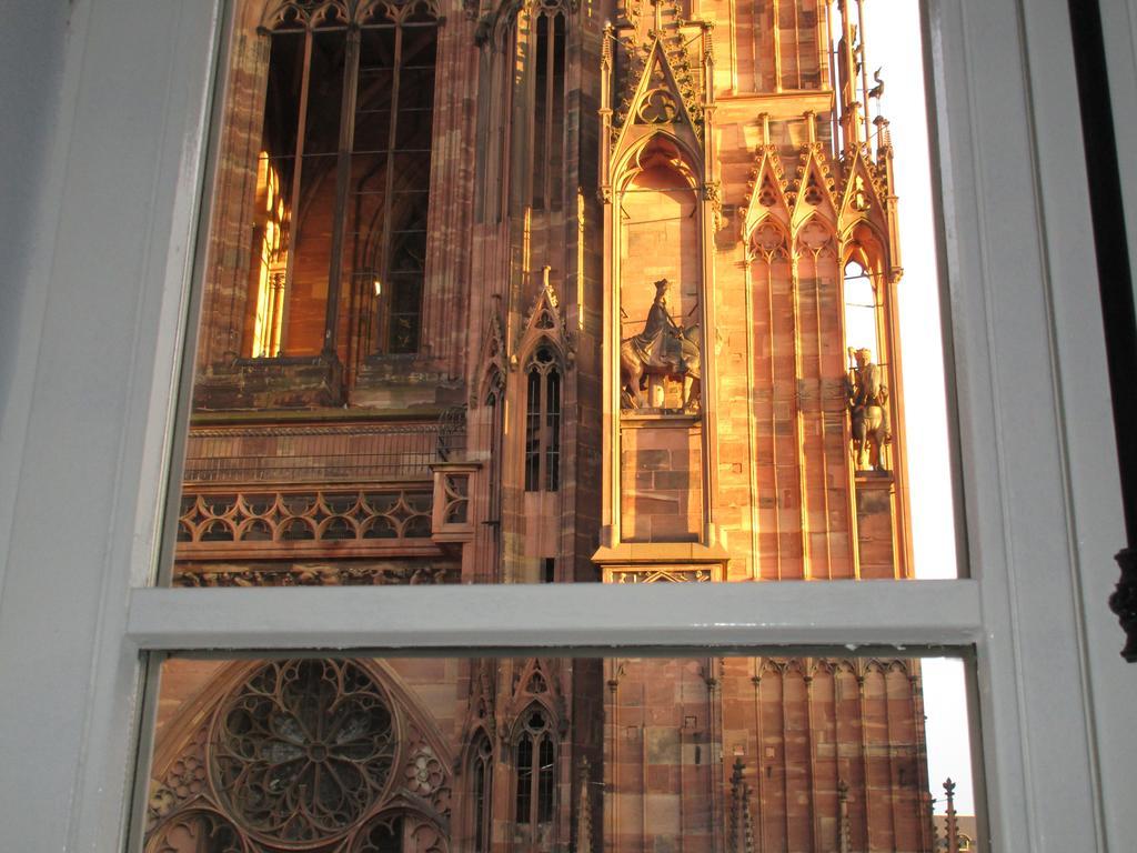 Les Appartements Place De La Cathedrale 斯特拉斯堡 外观 照片